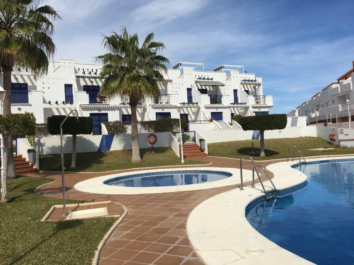 Sunny Breeze Apartment Мохакар Екстер'єр фото